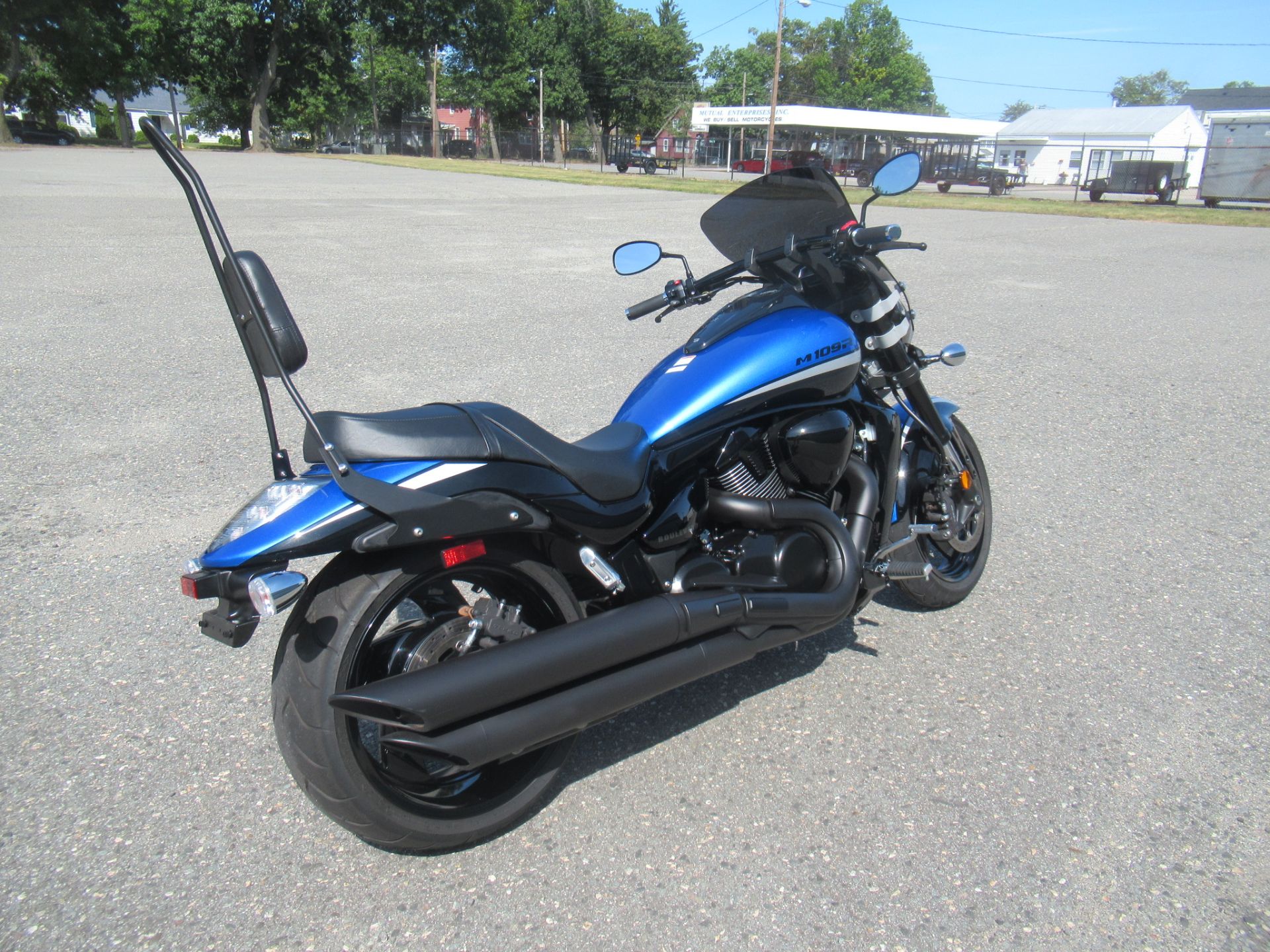 2023 Suzuki Boulevard M109R B.O.S.S. in Springfield, Massachusetts - Photo 2