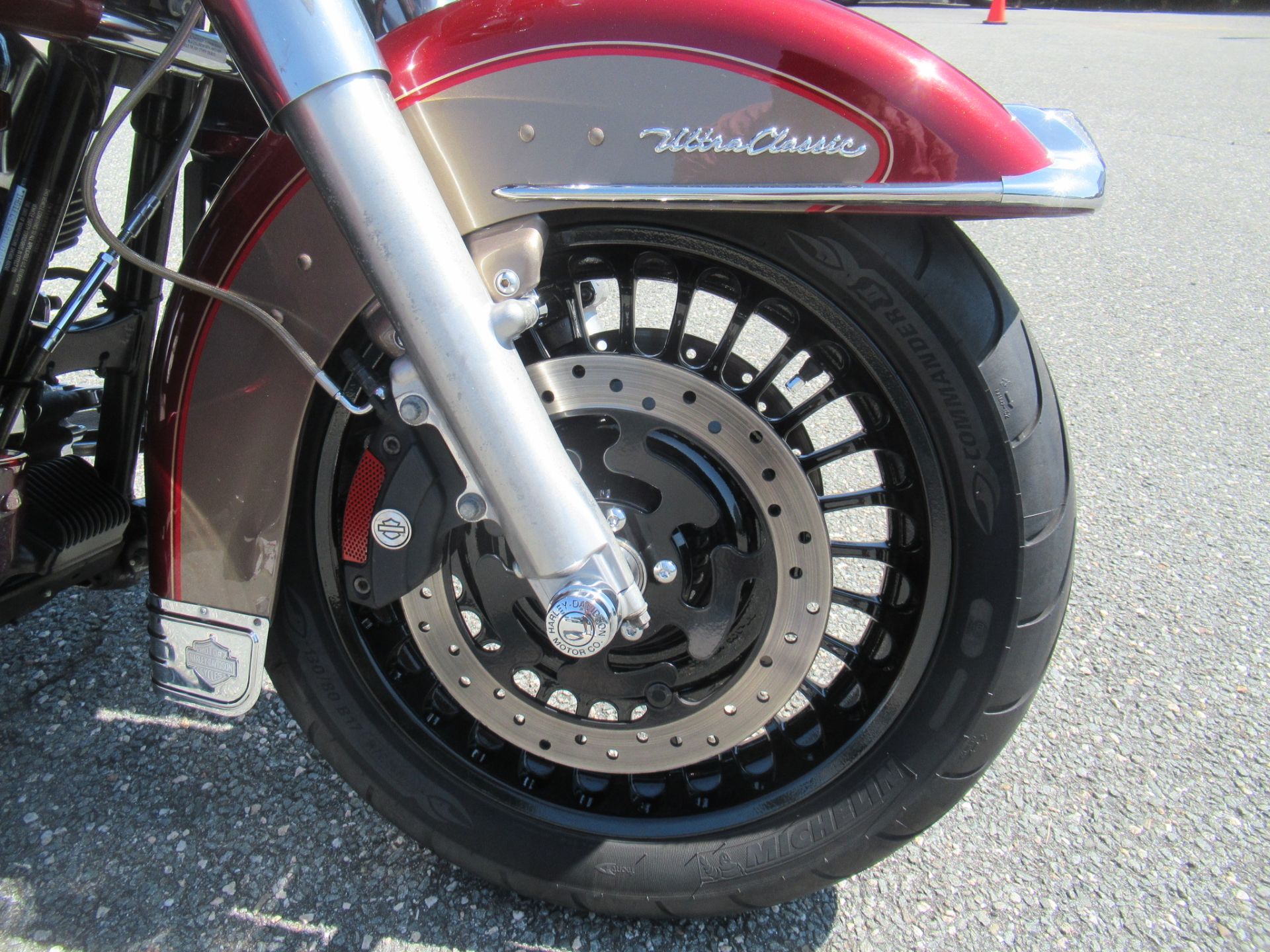2009 Harley-Davidson Ultra Classic® Electra Glide® in Springfield, Massachusetts - Photo 4
