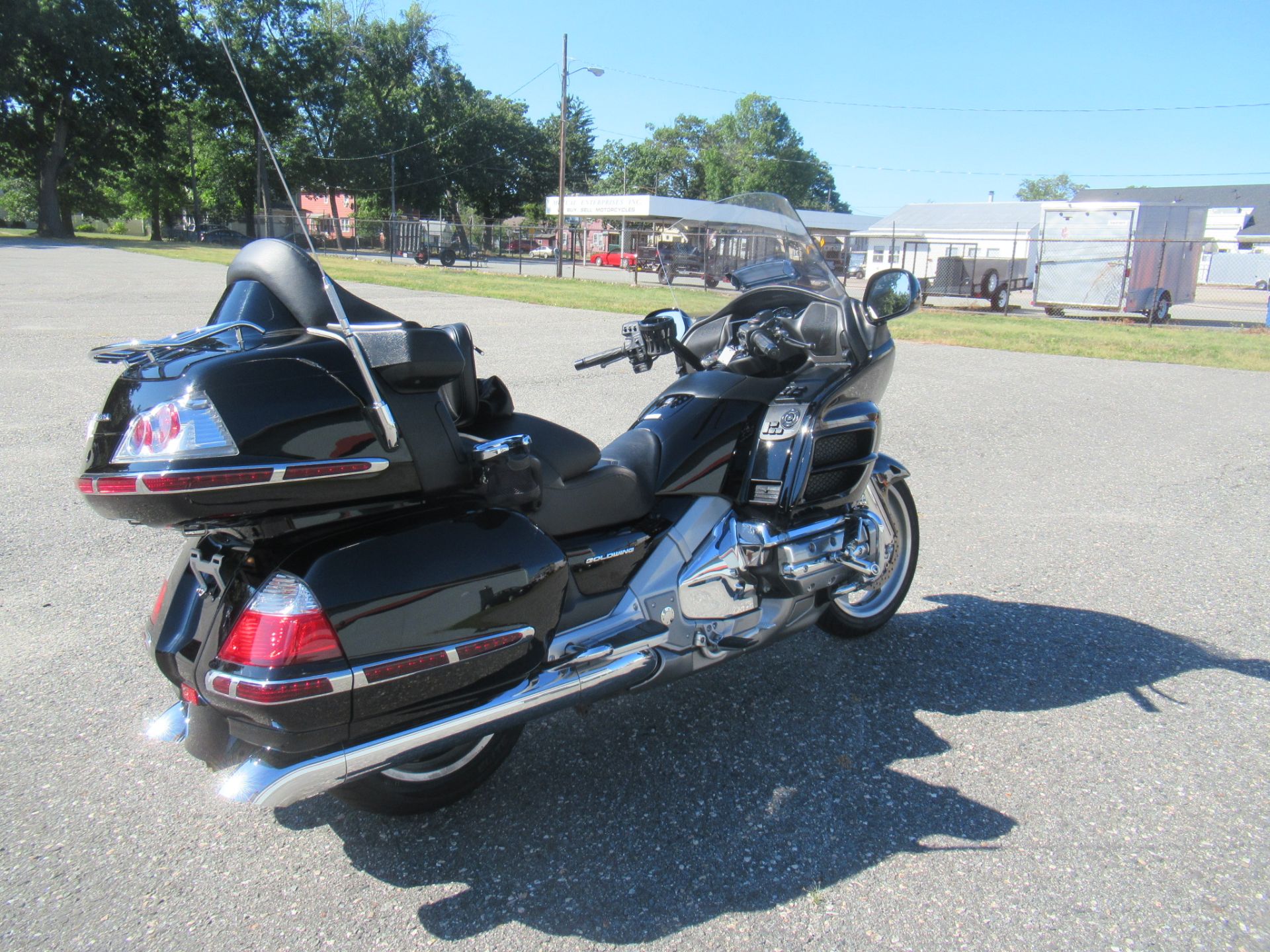 2008 Honda Gold Wing® Airbag in Springfield, Massachusetts - Photo 2