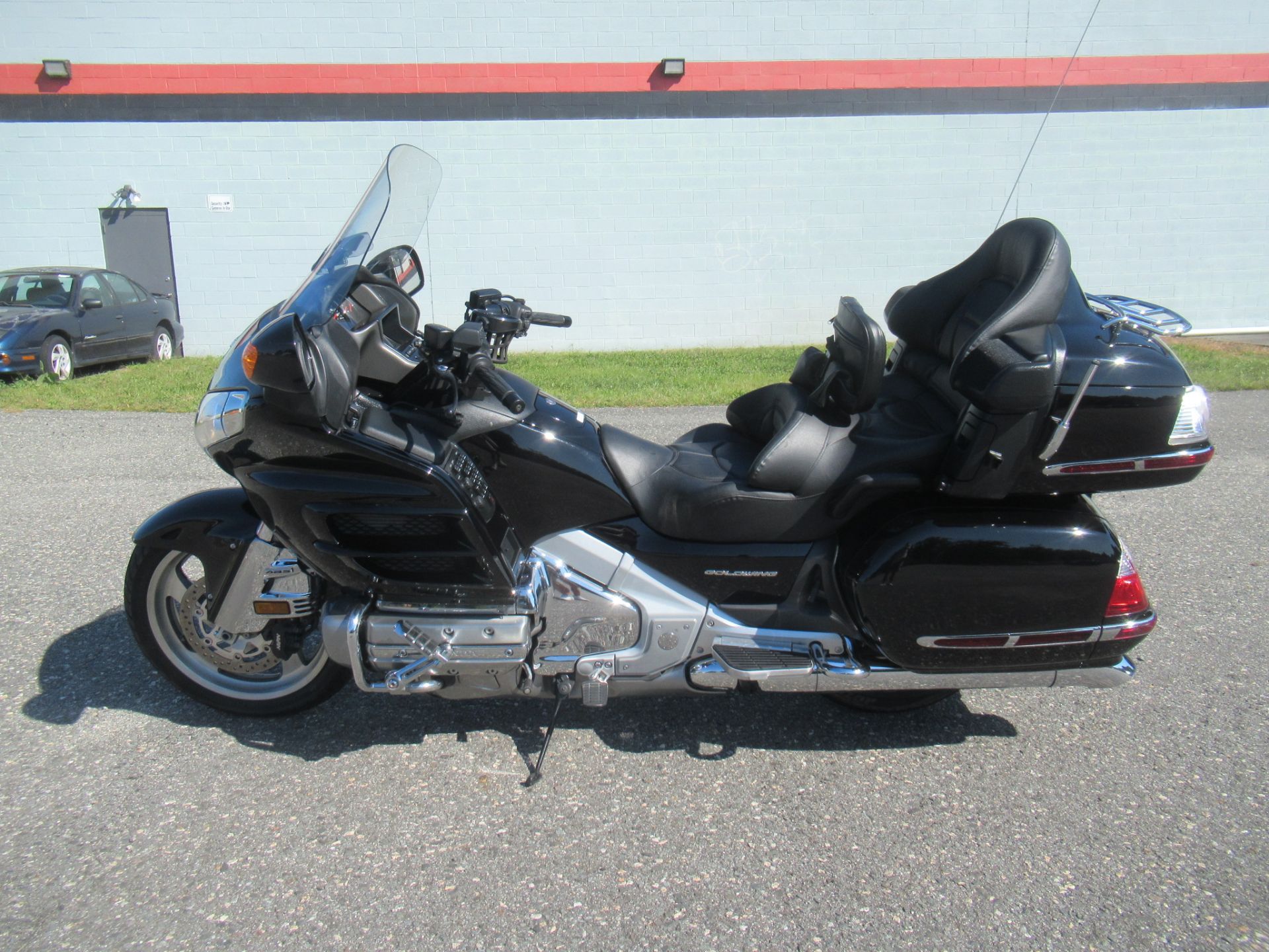 2008 Honda Gold Wing® Airbag in Springfield, Massachusetts - Photo 4