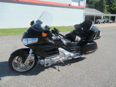 2008 Honda Gold Wing® Airbag in Springfield, Massachusetts - Photo 6