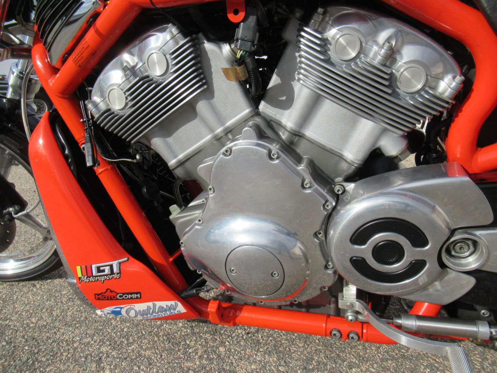 2006 Harley-Davidson CVO™ Screamin' Eagle® V-Rod® Destroyer® in Springfield, Massachusetts - Photo 12