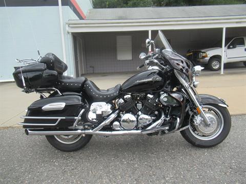 2005 Yamaha Royal Star® Midnight Venture in Springfield, Massachusetts - Photo 1