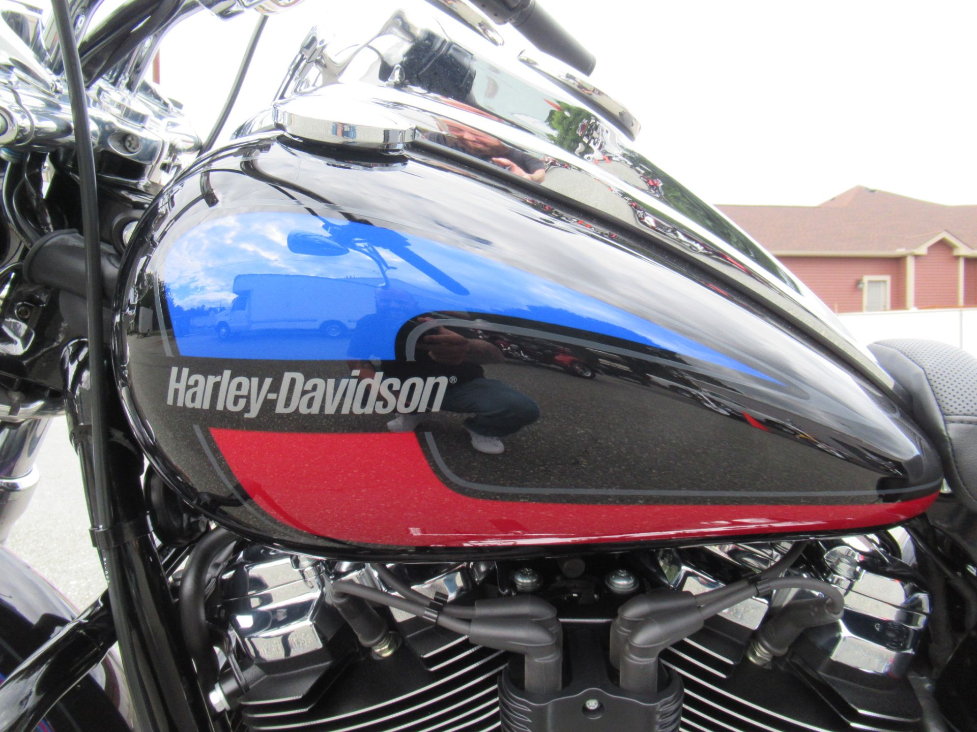 2018 Harley-Davidson Low Rider® 107 in Springfield, Massachusetts - Photo 10