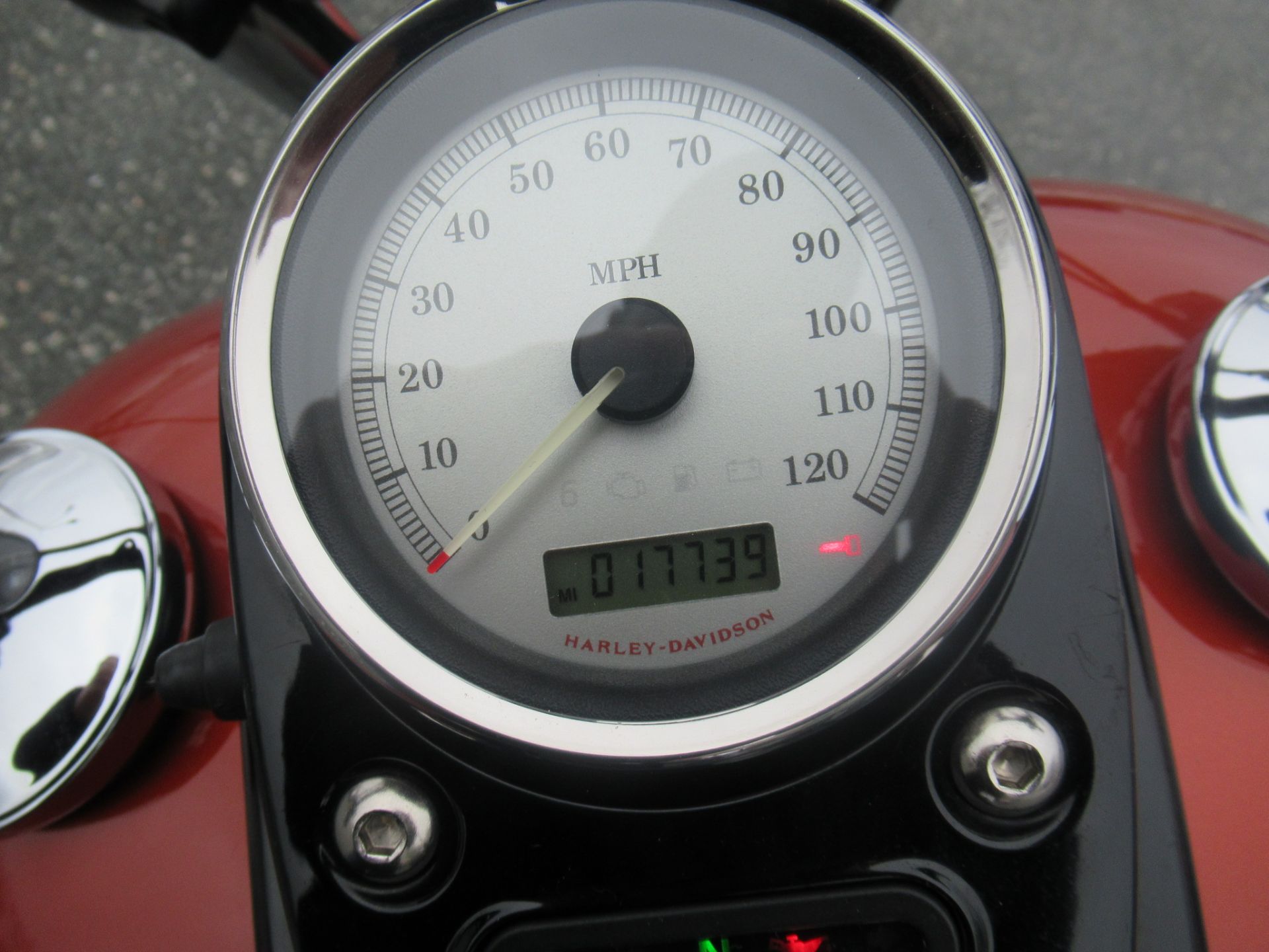 2011 Harley-Davidson Dyna® Wide Glide® in Springfield, Massachusetts - Photo 4