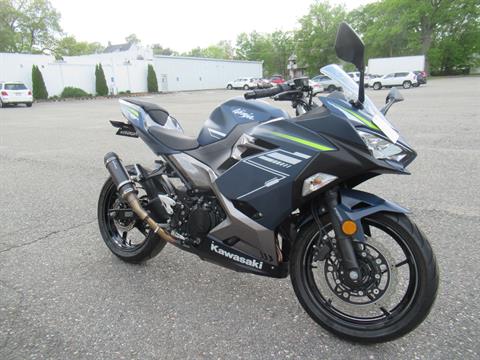 2022 Kawasaki Ninja 400 ABS in Springfield, Massachusetts - Photo 3