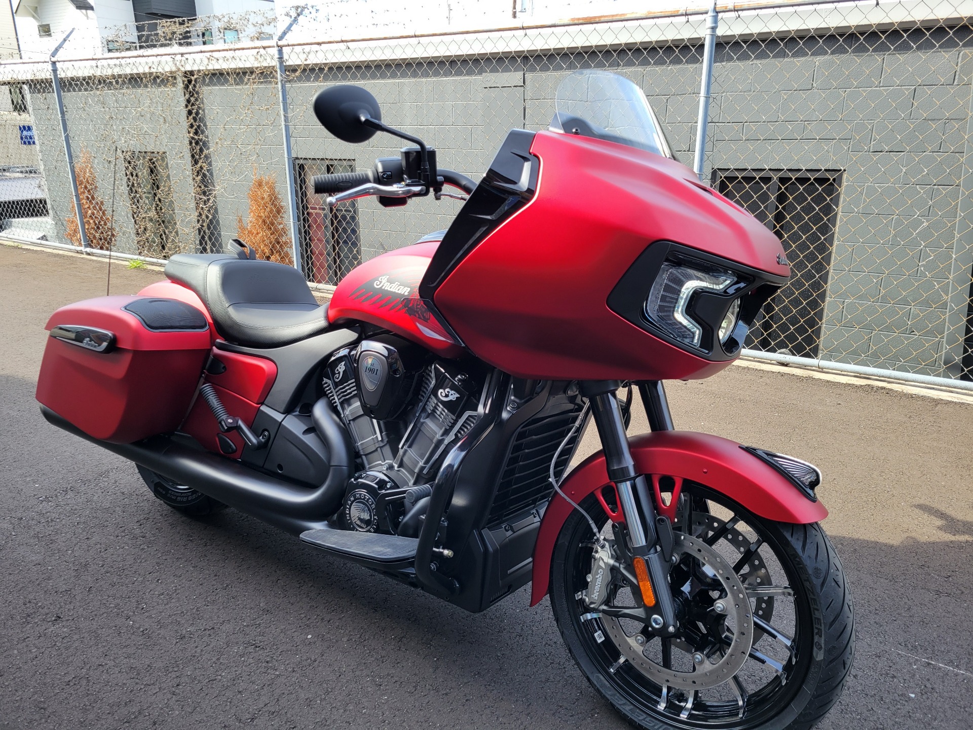 2024 Indian Motorcycle Challenger® Dark Horse® with PowerBand Audio Package in Nashville, Tennessee - Photo 6
