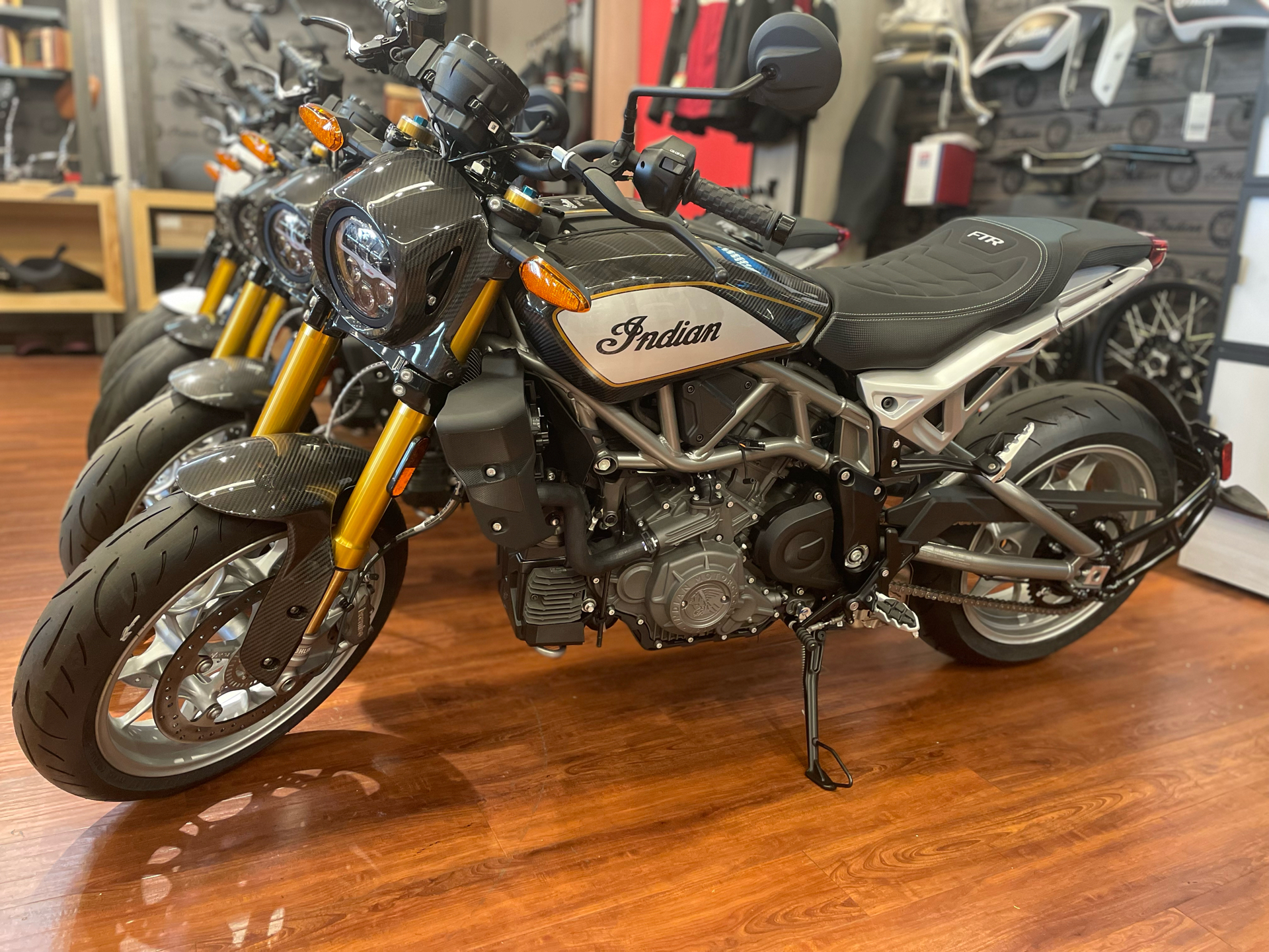 2023 Indian Motorcycle FTR R Carbon in Nashville, Tennessee - Photo 1