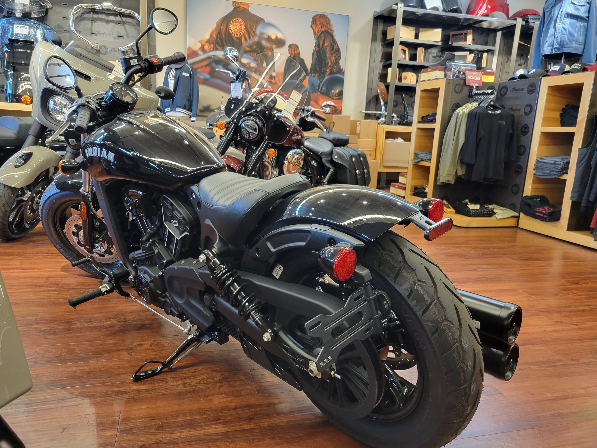 2022 Indian Motorcycle Scout® Bobber Sixty ABS in Nashville, Tennessee - Photo 2