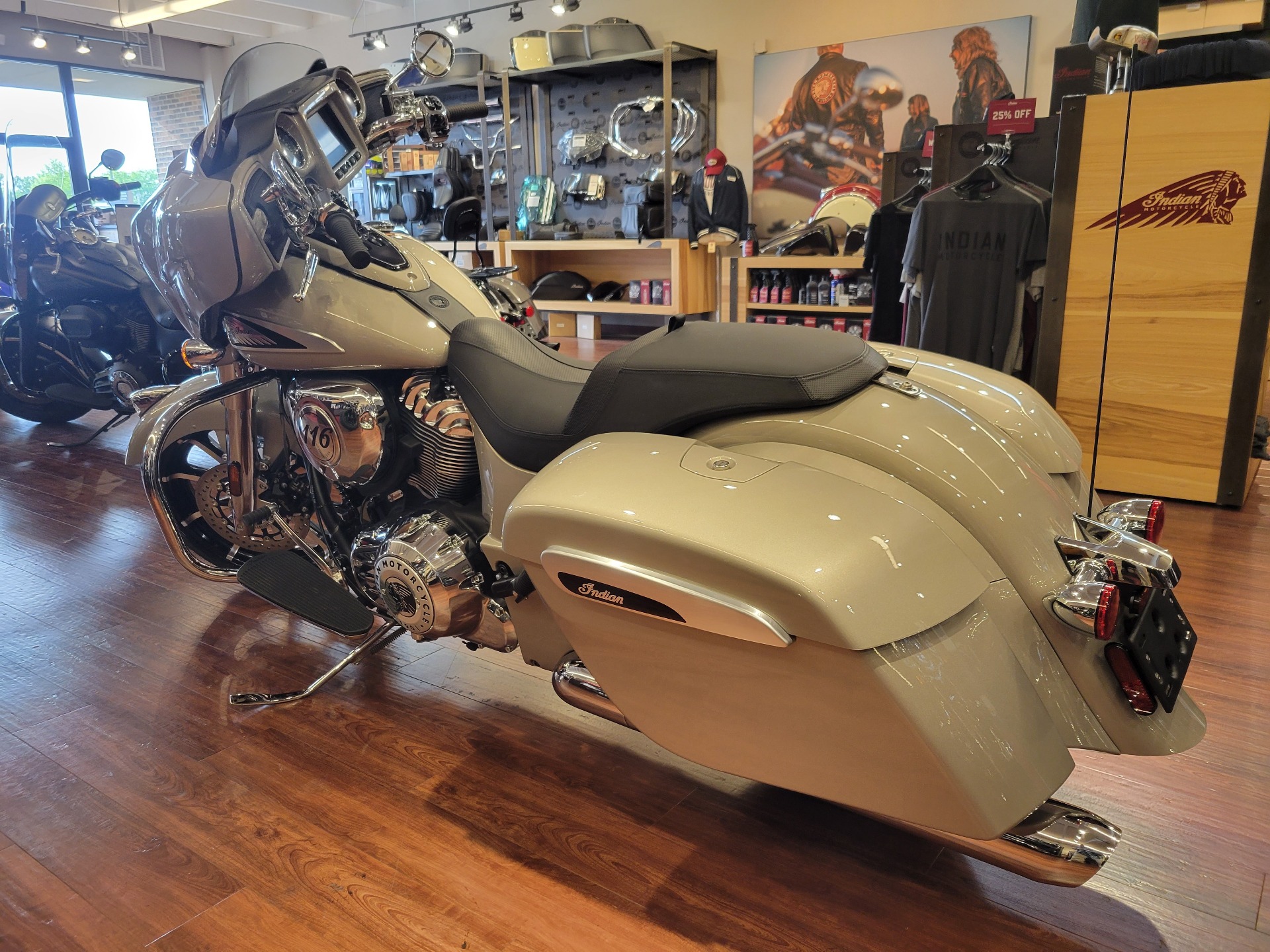 2022 Indian Motorcycle Chieftain® Limited in Nashville, Tennessee - Photo 6