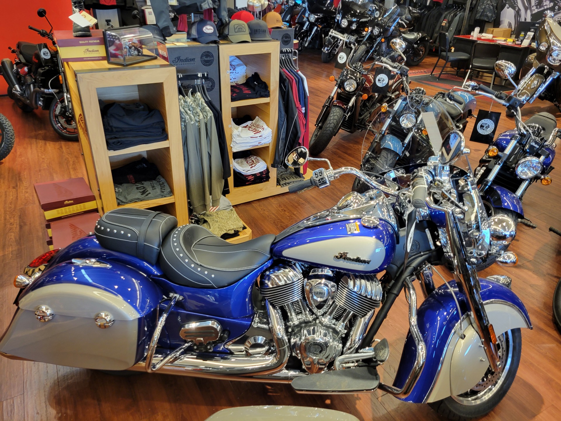 2023 Indian Motorcycle Springfield® in Nashville, Tennessee - Photo 1