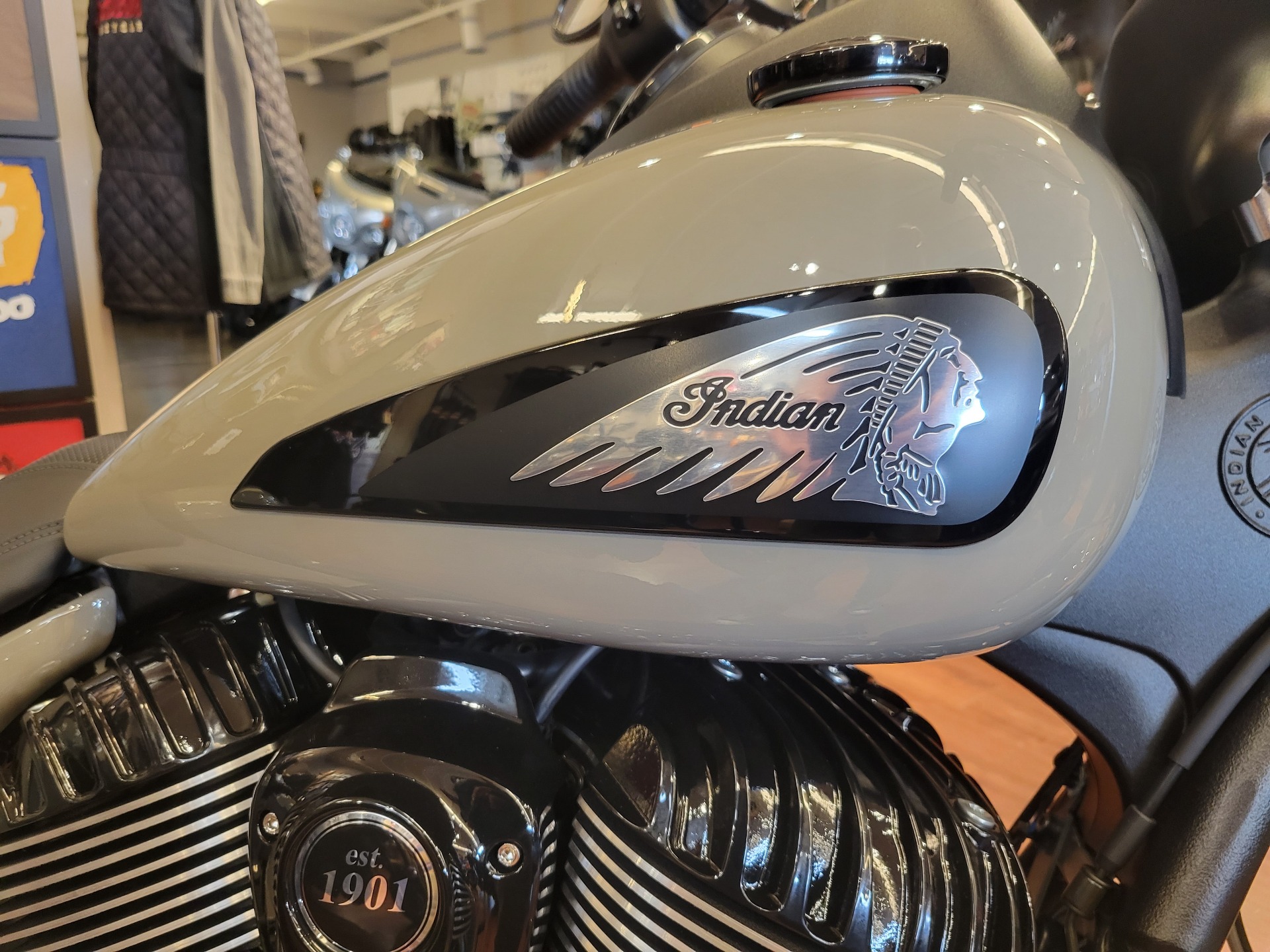 2022 Indian Motorcycle Springfield® Dark Horse® in Nashville, Tennessee - Photo 2