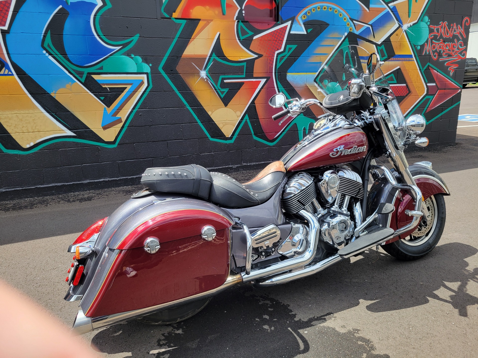 2017 Indian Motorcycle Springfield® in Nashville, Tennessee - Photo 2