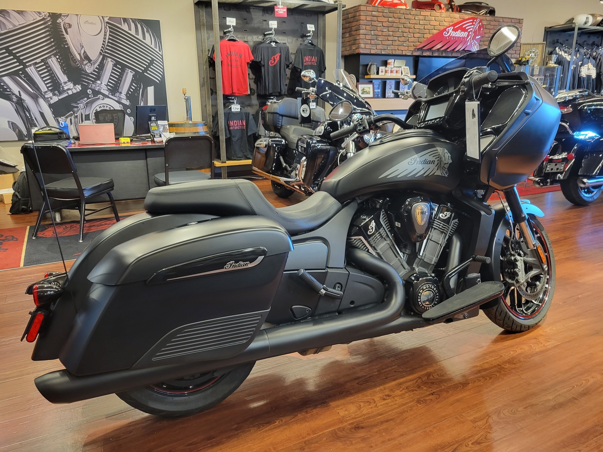 2021 Indian Motorcycle Challenger® Dark Horse® in Nashville, Tennessee - Photo 4