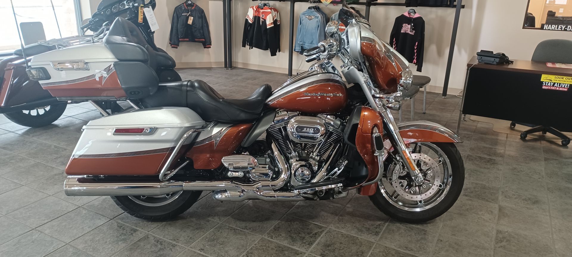 2014 Harley-Davidson CVO Limited in Carroll, Ohio