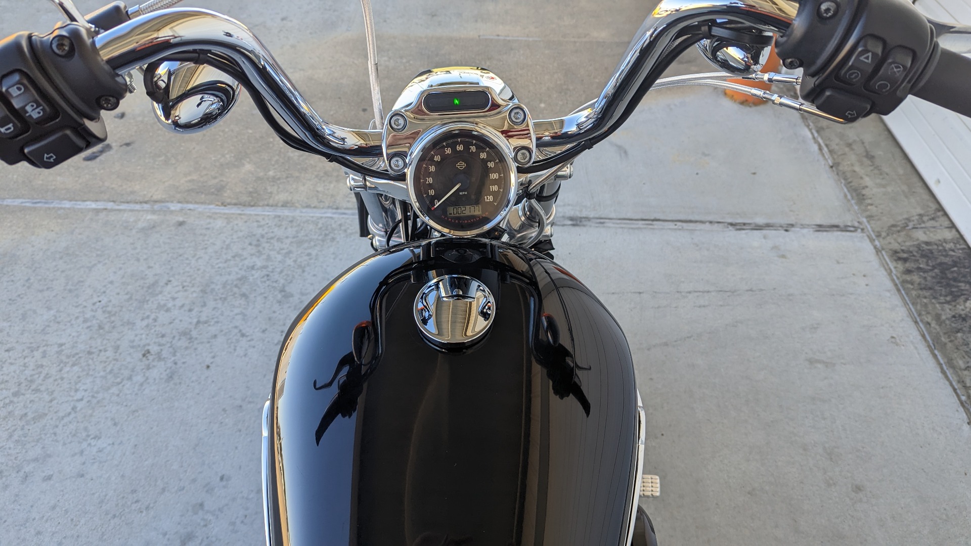2016 Harley-Davidson 1200 Custom in Monroe, Louisiana - Photo 15