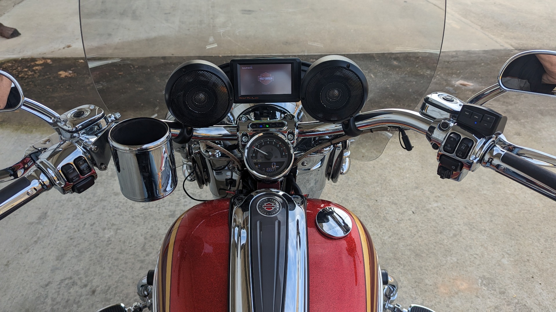 2014 Harley-Davidson CVO™ Softail® Deluxe in Monroe, Louisiana - Photo 11