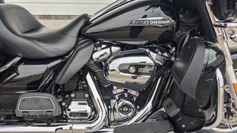 clean 2019 Harley Electra Glide Ultra Classic for sale - Photo 3