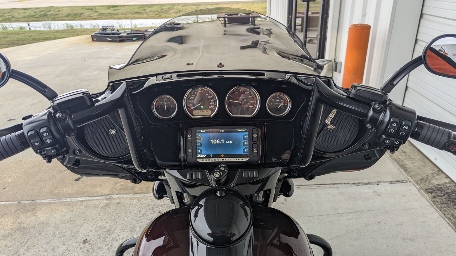 2018 Harley-Davidson Street Glide® Special in Monroe, Louisiana - Photo 12