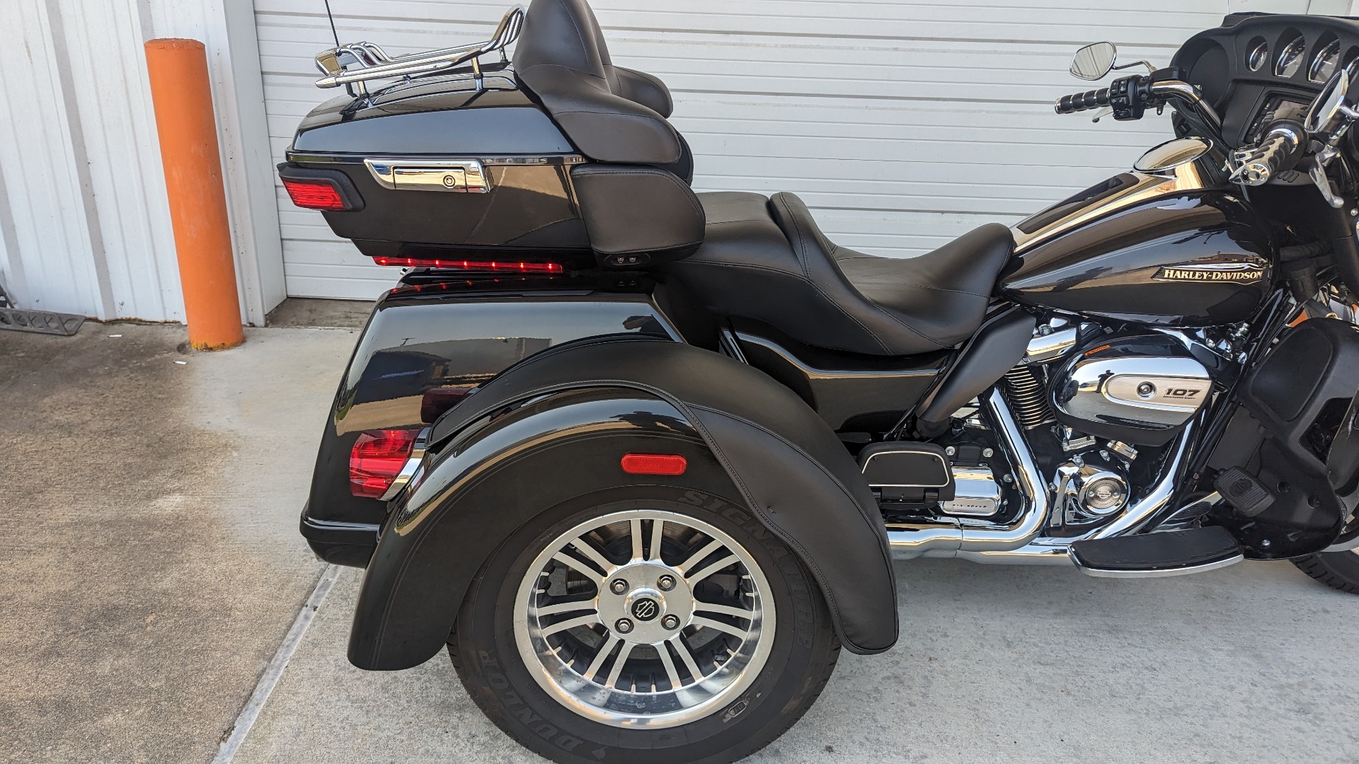 2018 Harley-Davidson Tri Glide® Ultra in Monroe, Louisiana - Photo 5