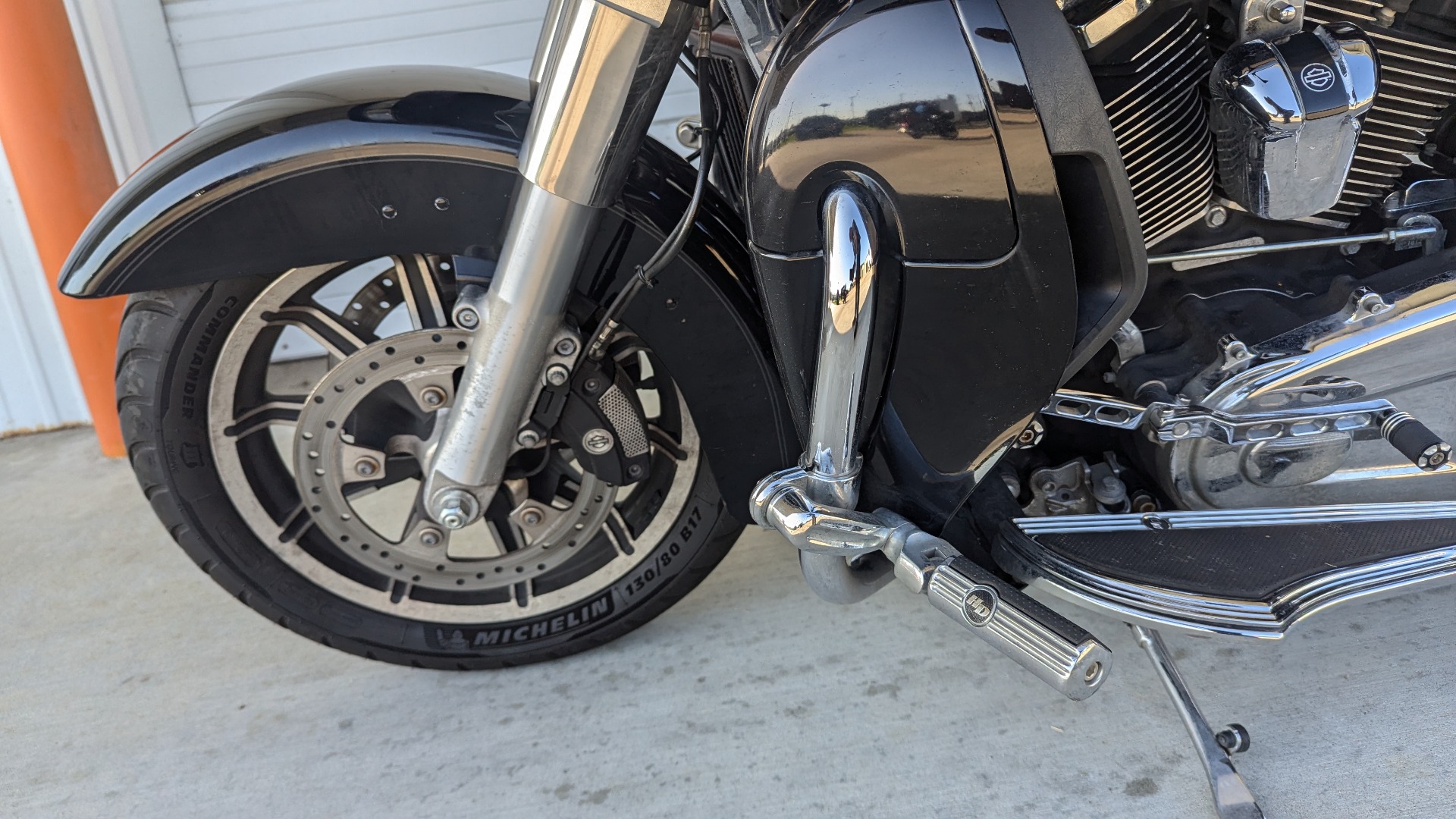 2018 harley davidson road glide ultra vivid black for sale in dallas - Photo 6