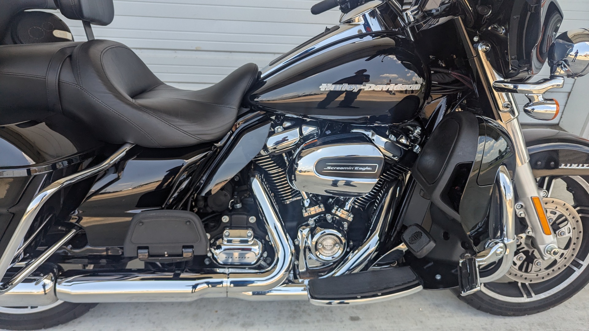 2022 harley davidson ultra limited black for sale in jackson - Photo 4