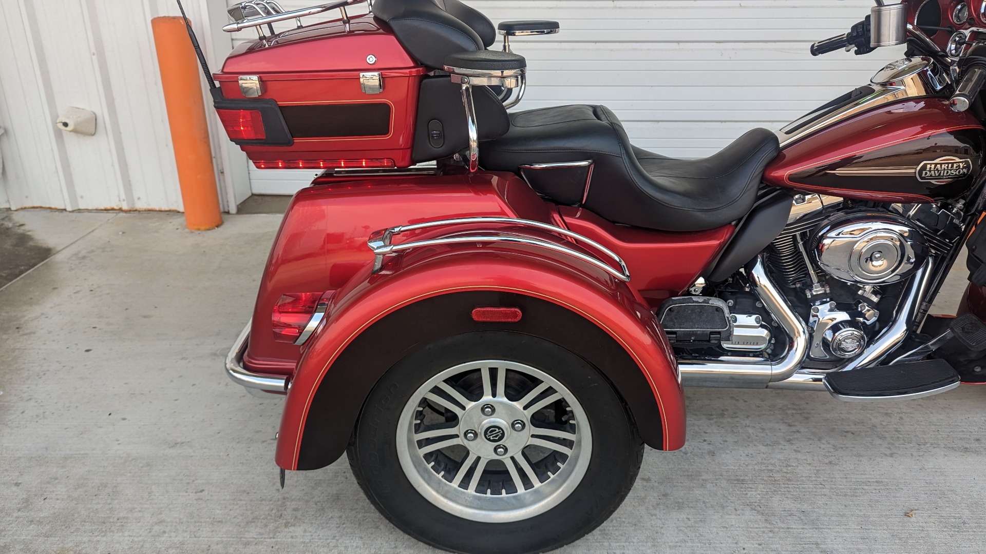 2012 harley davidson tri glide ultra classic red for sale in mississippi - Photo 5