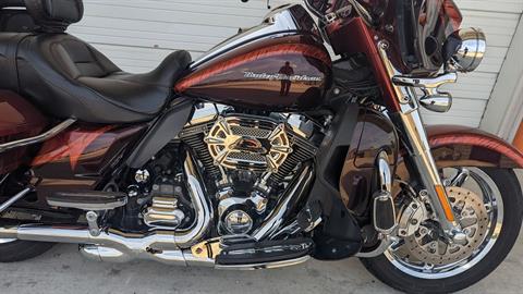 2014 Harley-Davidson CVO™ Limited in Monroe, Louisiana - Photo 4
