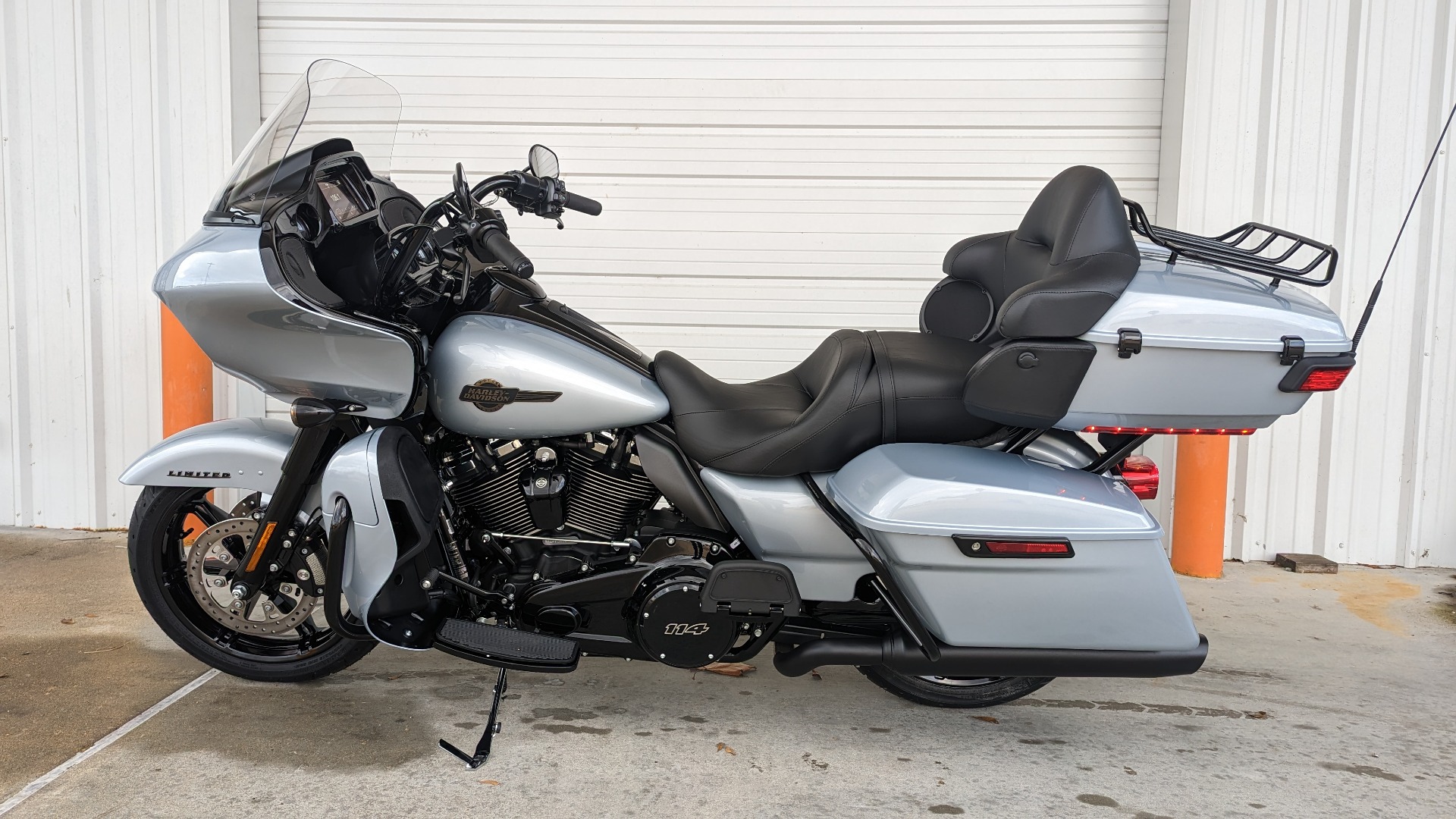 2023 Harley-Davidson Road Glide® Limited in Monroe, Louisiana - Photo 2