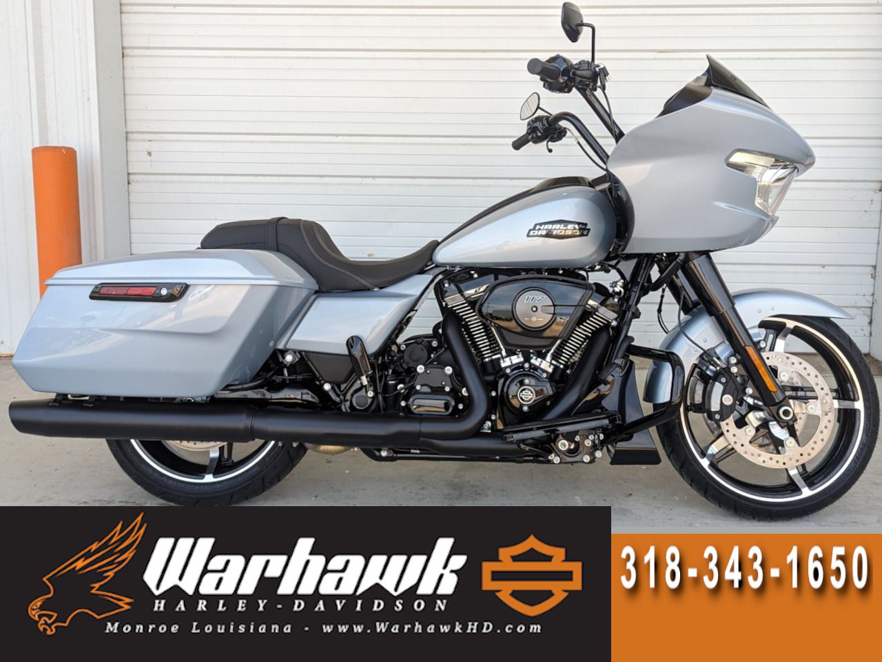 new 2024 harley davidson road glide in atlas silver and black for sale near me - Photo 1