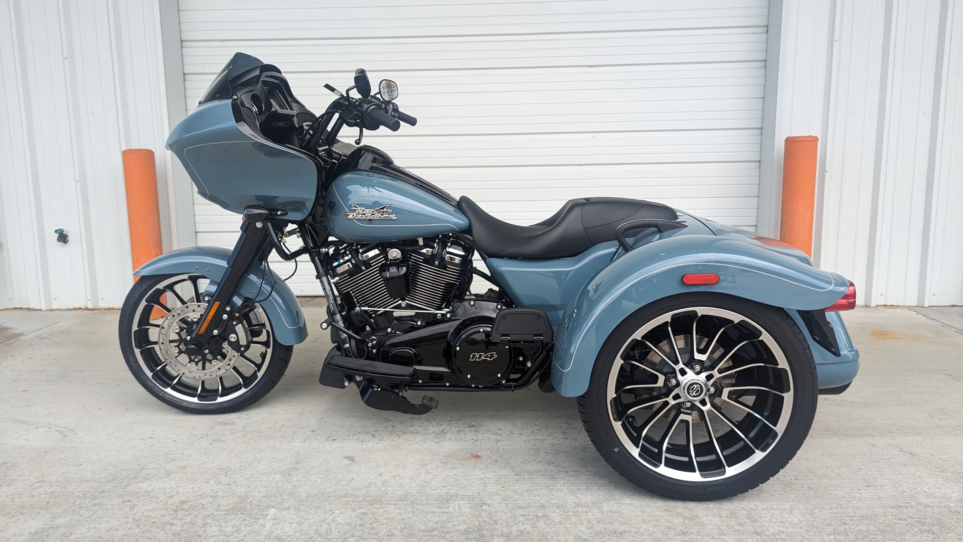 2024 harley davidson road glide 3 sharkskin blue black for sale in louisiana - Photo 2