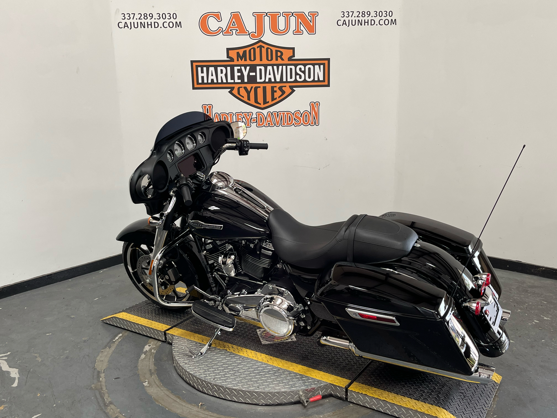 2022 Harley-Davidson Street Glide for sale - Photo 6