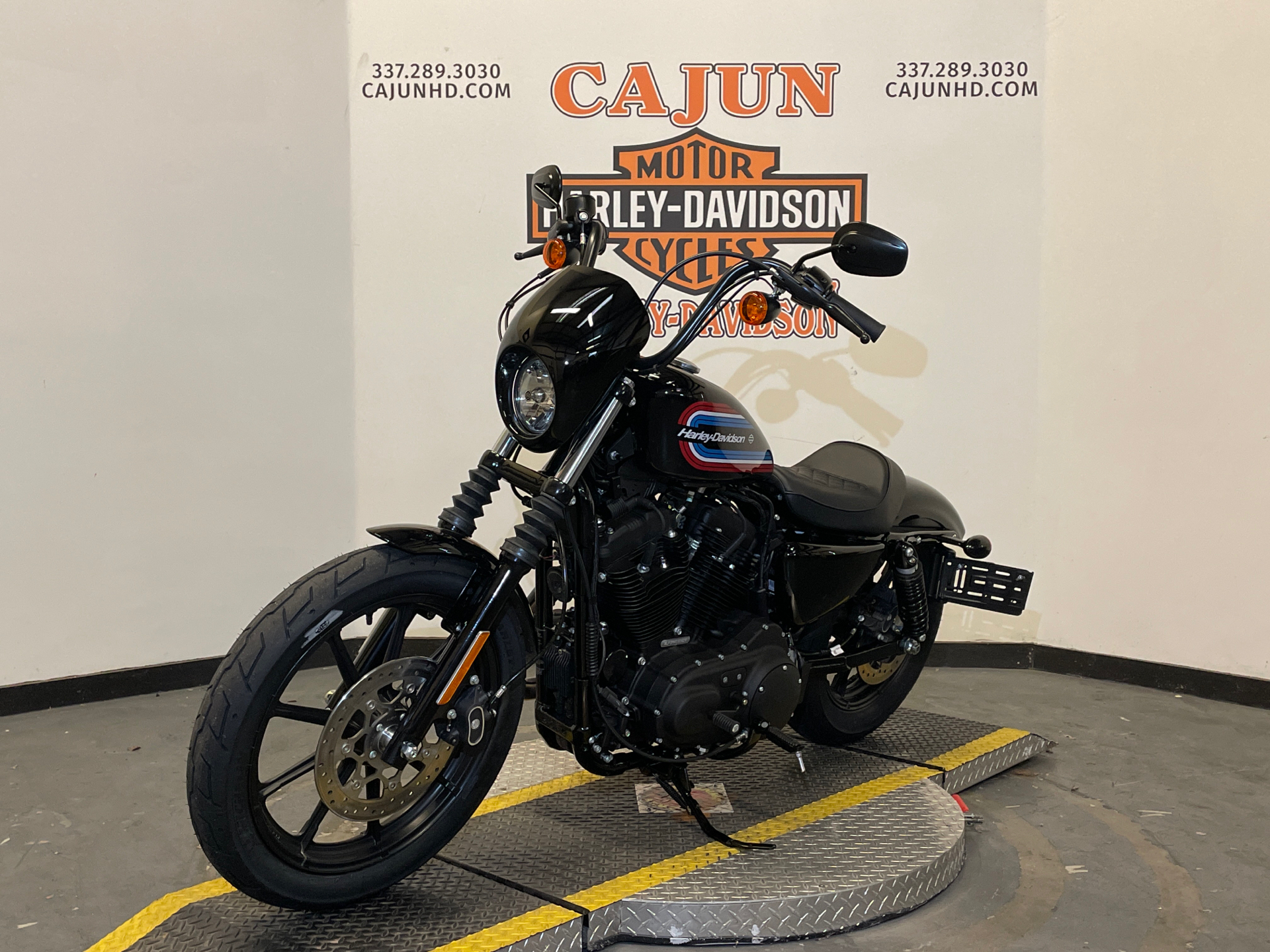 Harley-Davidson Iron 1200 - Photo 3