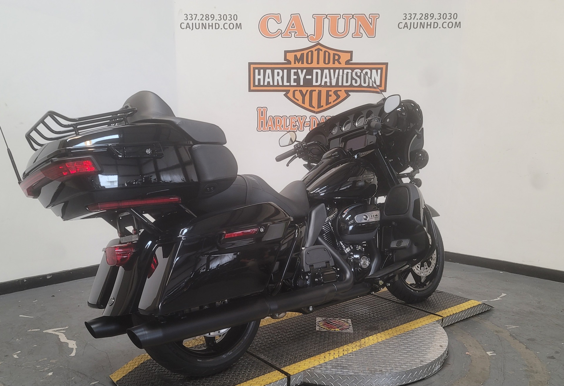 2023 Harley-Davidson Ultra Limited in Scott, Louisiana - Photo 8