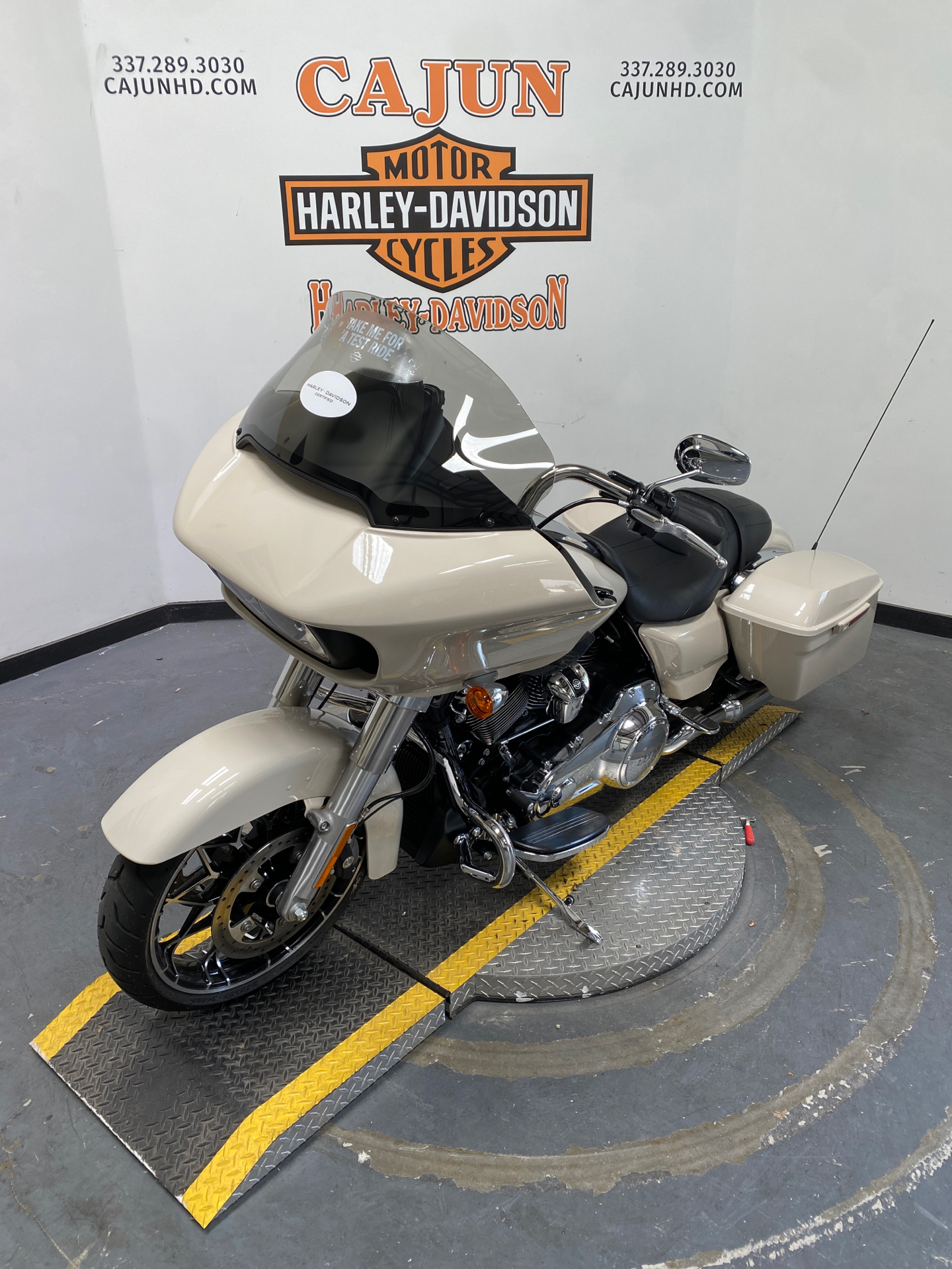 Harley-Davidson Road Glide Special - Photo 3