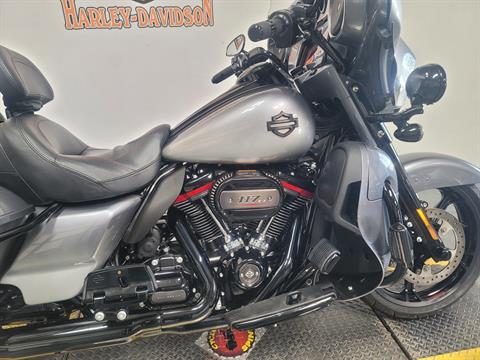 2019 Harley-Davidson CVO™ Limited in Scott, Louisiana - Photo 9