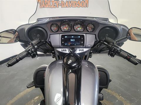 2019 Harley-Davidson CVO™ Limited in Scott, Louisiana - Photo 11