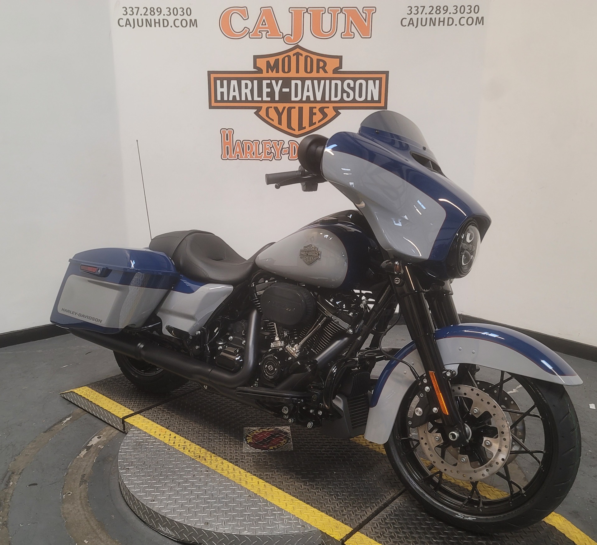 2023 Harley-Davidson Street Glide® Special in Scott, Louisiana - Photo 2