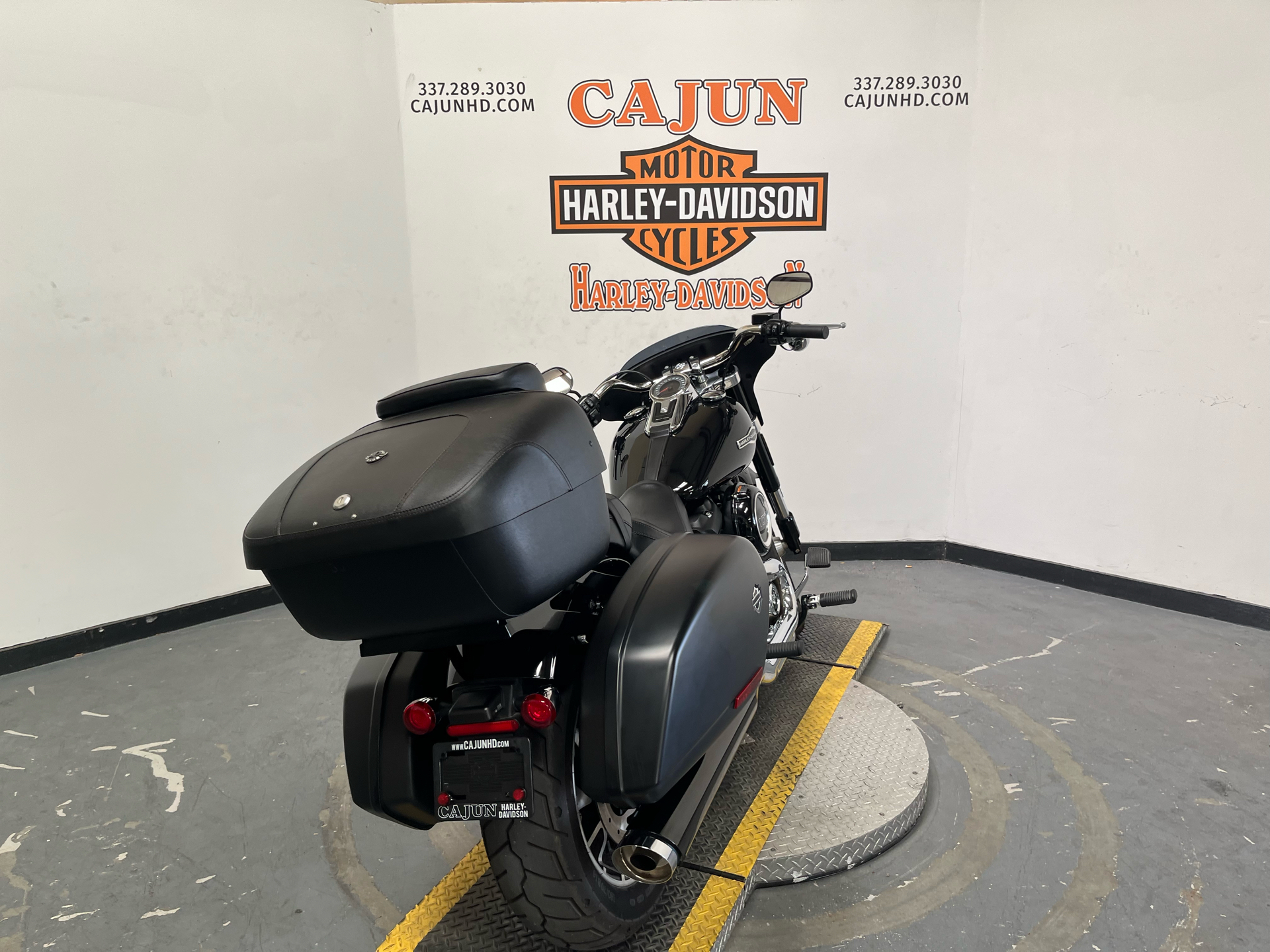 2018 Harley-Davidson Sport Glide® in Scott, Louisiana - Photo 3