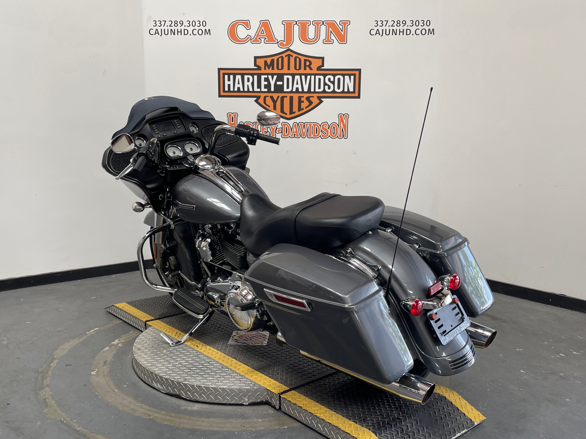 2021 Harley-Davidson Road Glide® in Scott, Louisiana - Photo 1