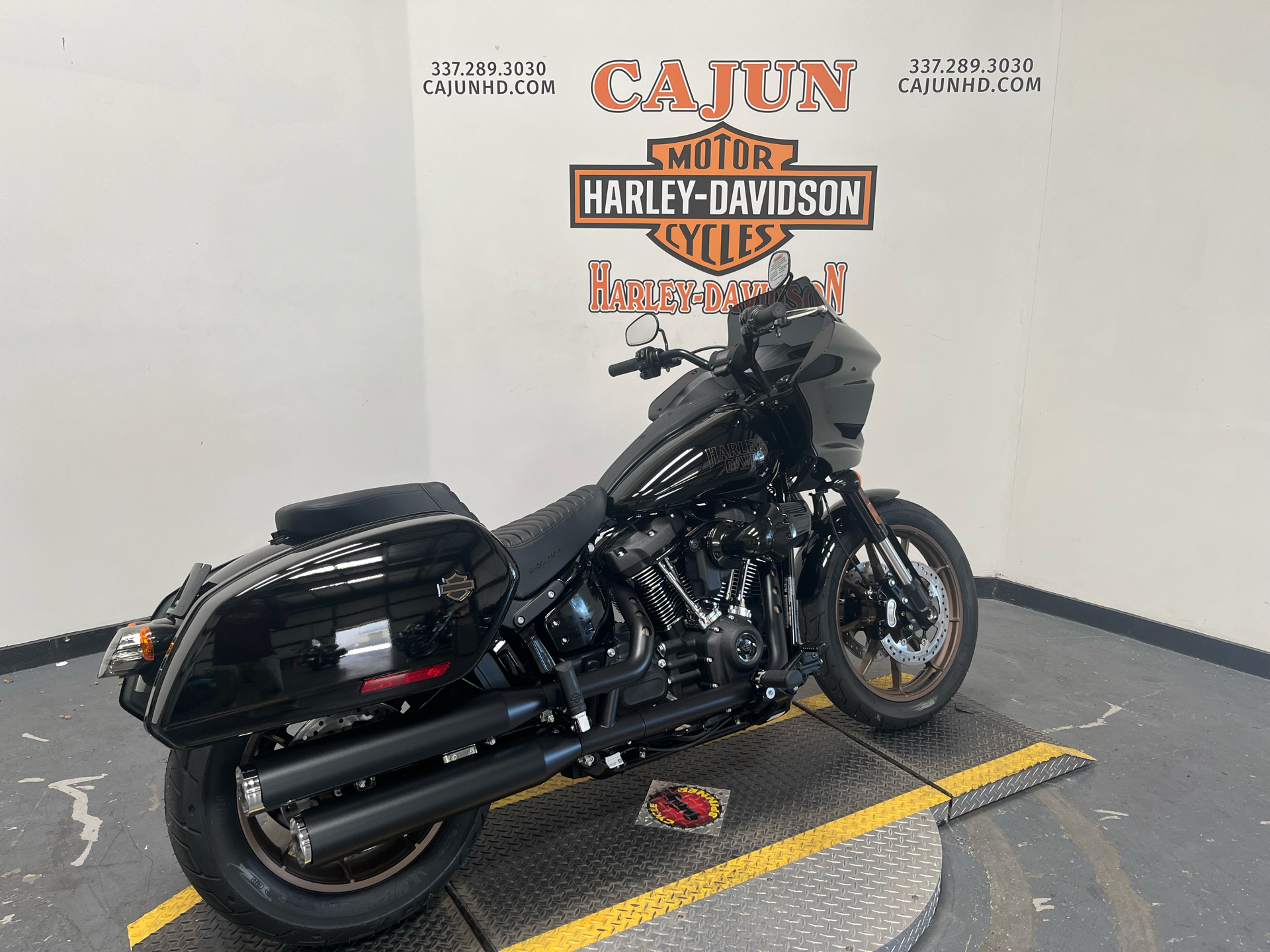 2024 Harley-Davidson Low Rider® ST in Scott, Louisiana - Photo 3