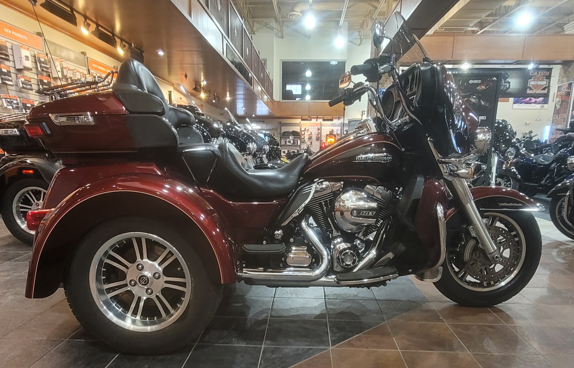 2015 Harley-Davidson Tri Glide® Ultra in Scott, Louisiana - Photo 1