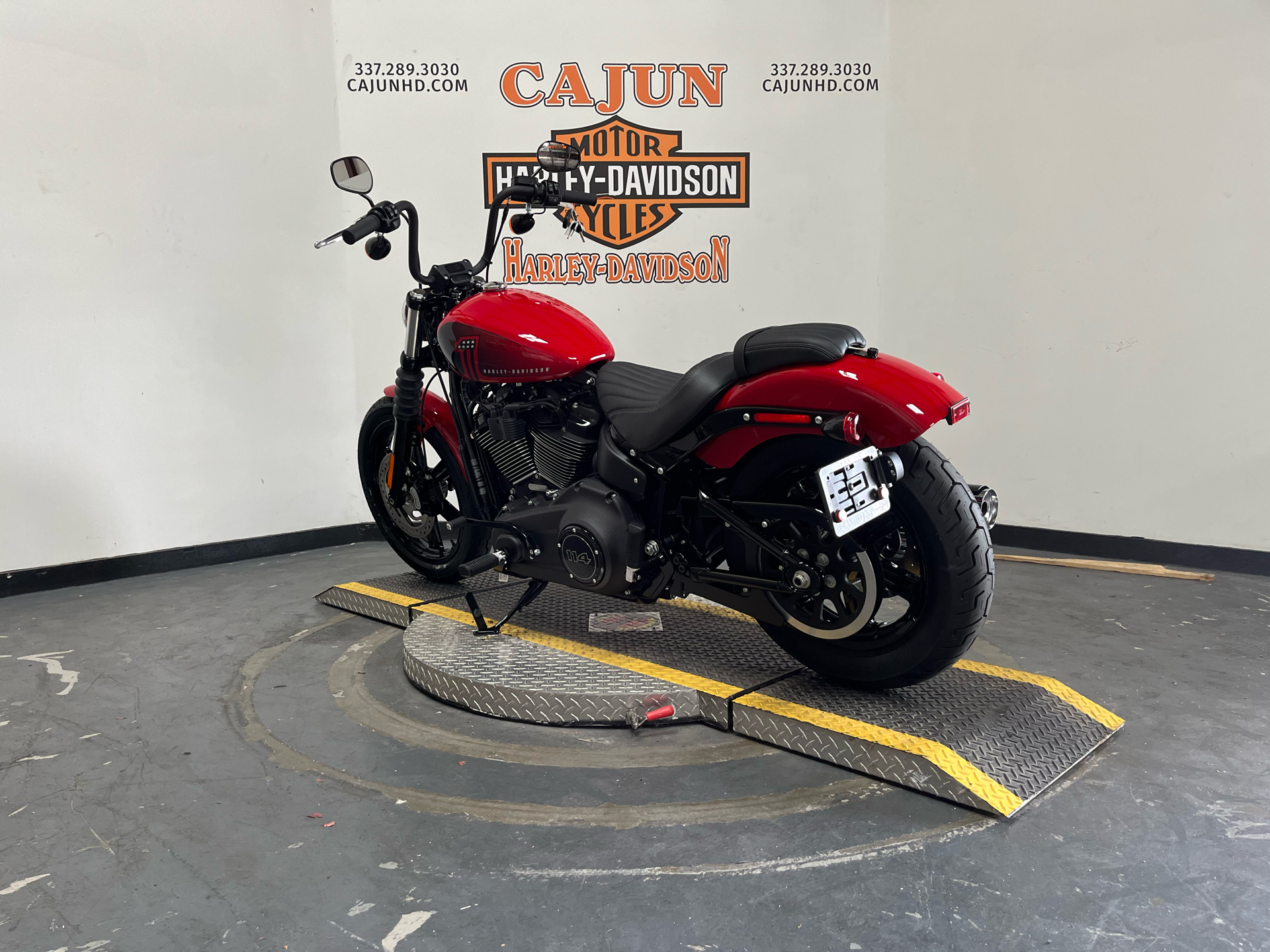 2022 Harley-Davidson Street Bob® 114 in Scott, Louisiana - Photo 9