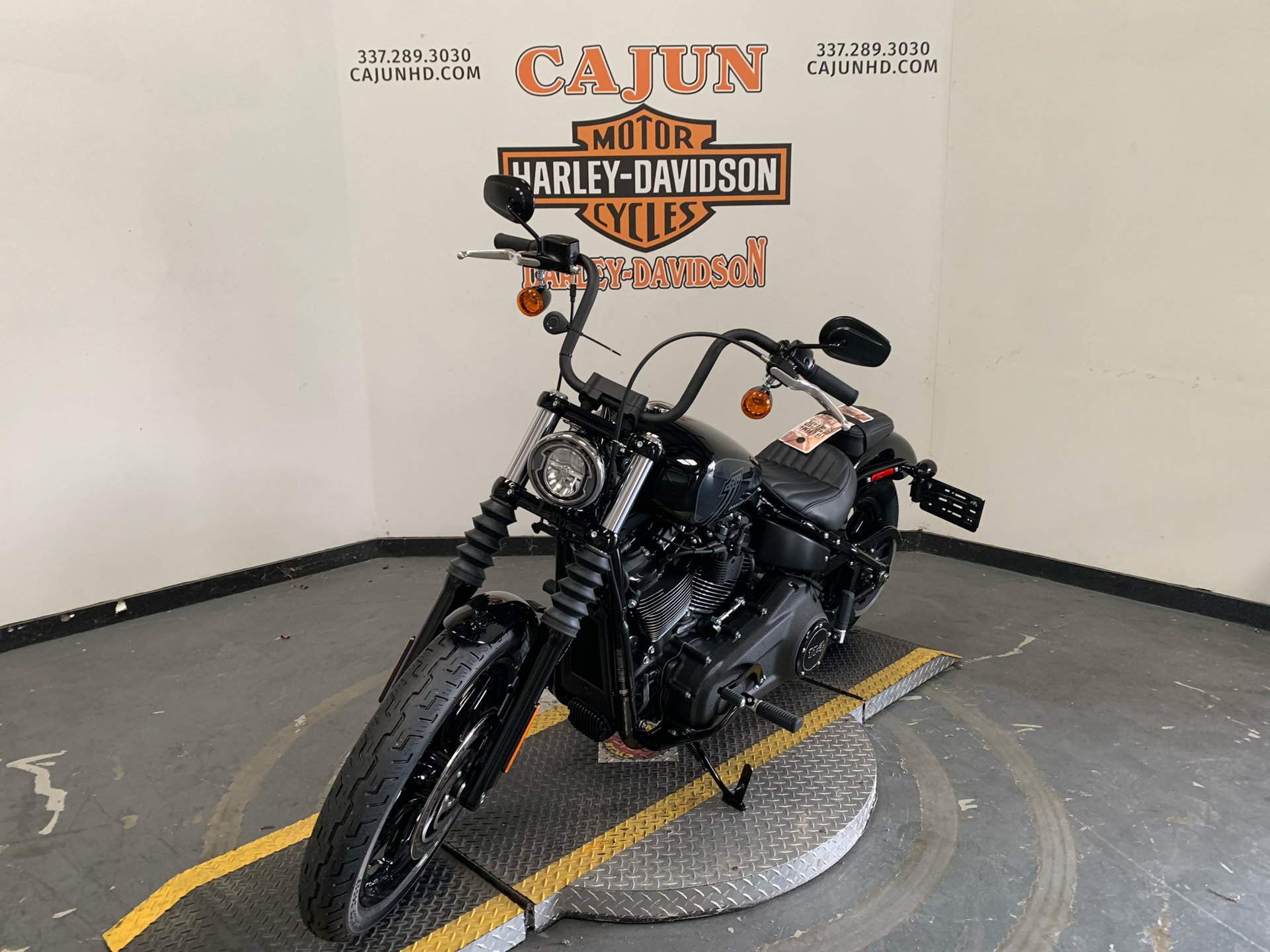 2024 Harley-Davidson Street Bob® 114 in Scott, Louisiana - Photo 6