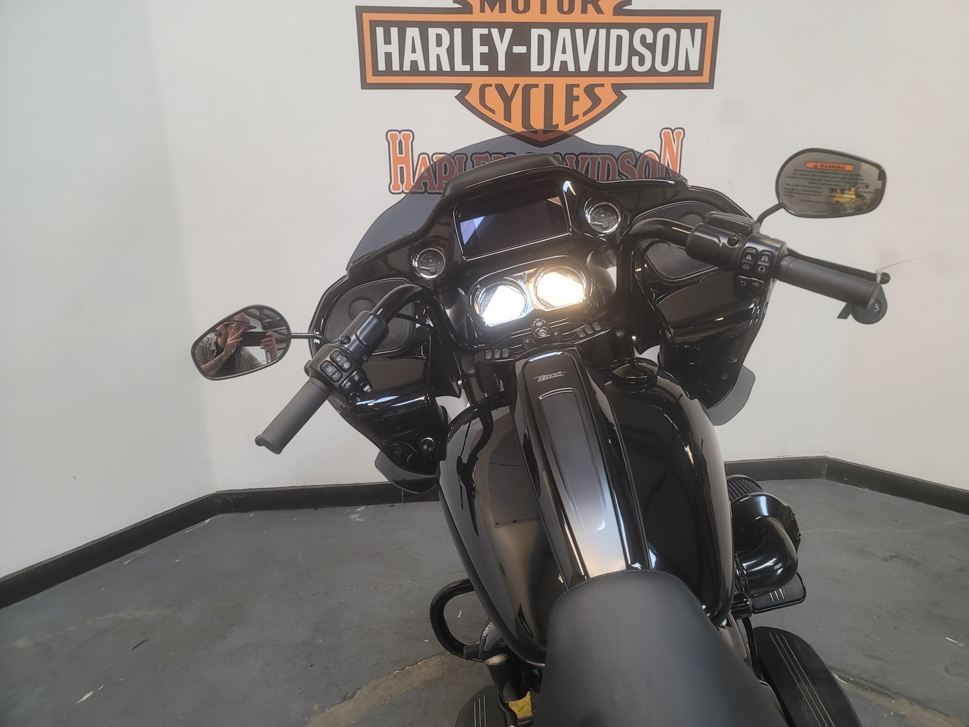 2023 Harley-Davidson Road Glide® ST in Scott, Louisiana - Photo 10