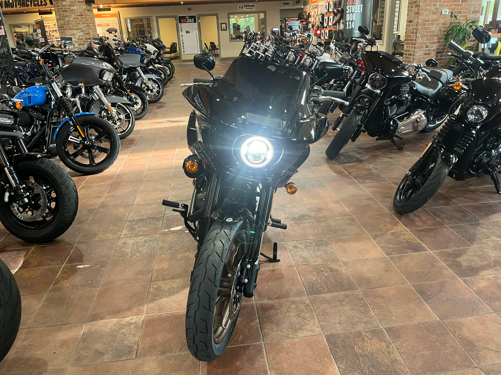 2023 Harley-Davidson Low Rider® ST in Scott, Louisiana - Photo 9