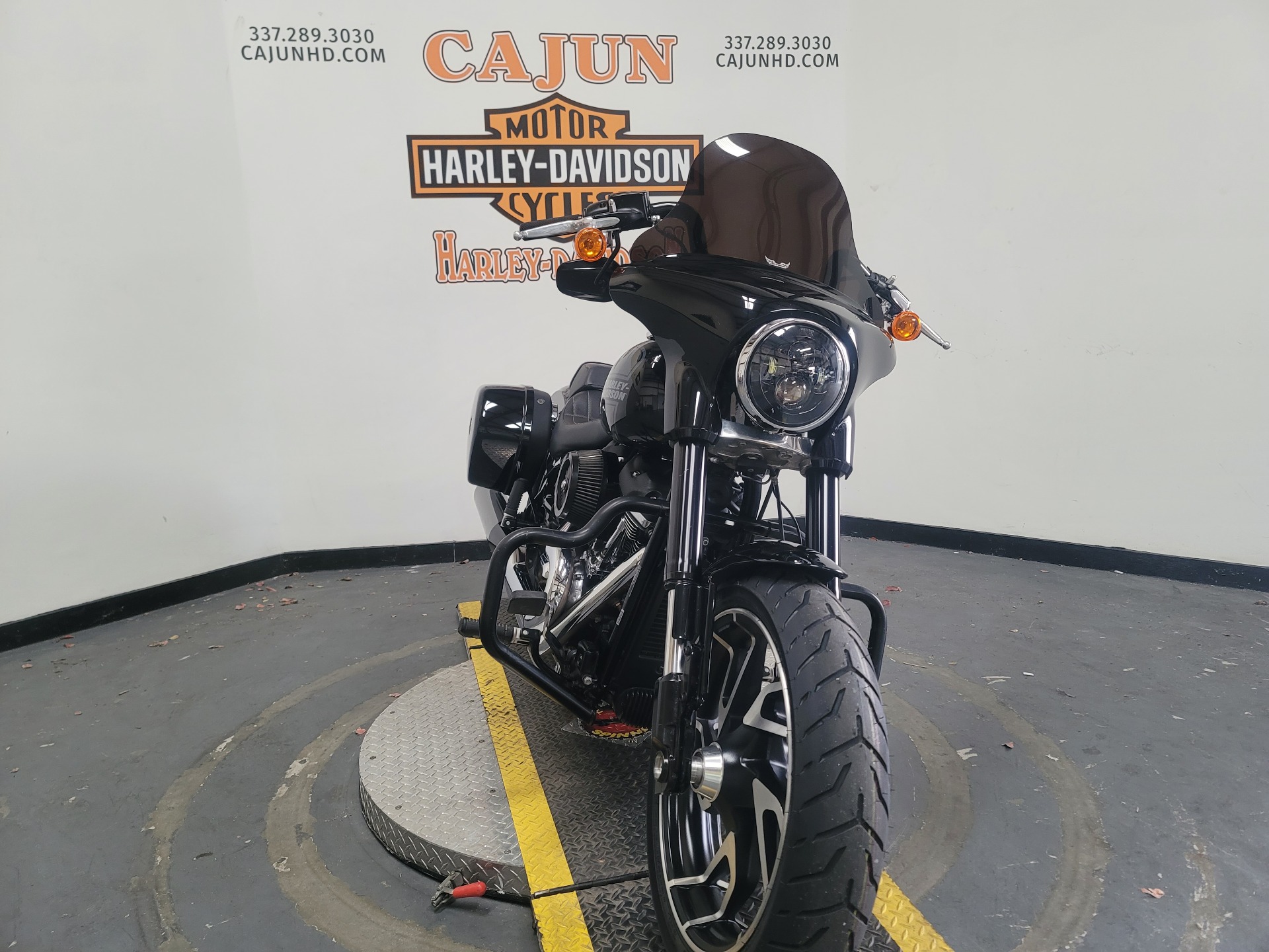 2021 Harley-Davidson Sport Glide® in Scott, Louisiana - Photo 3