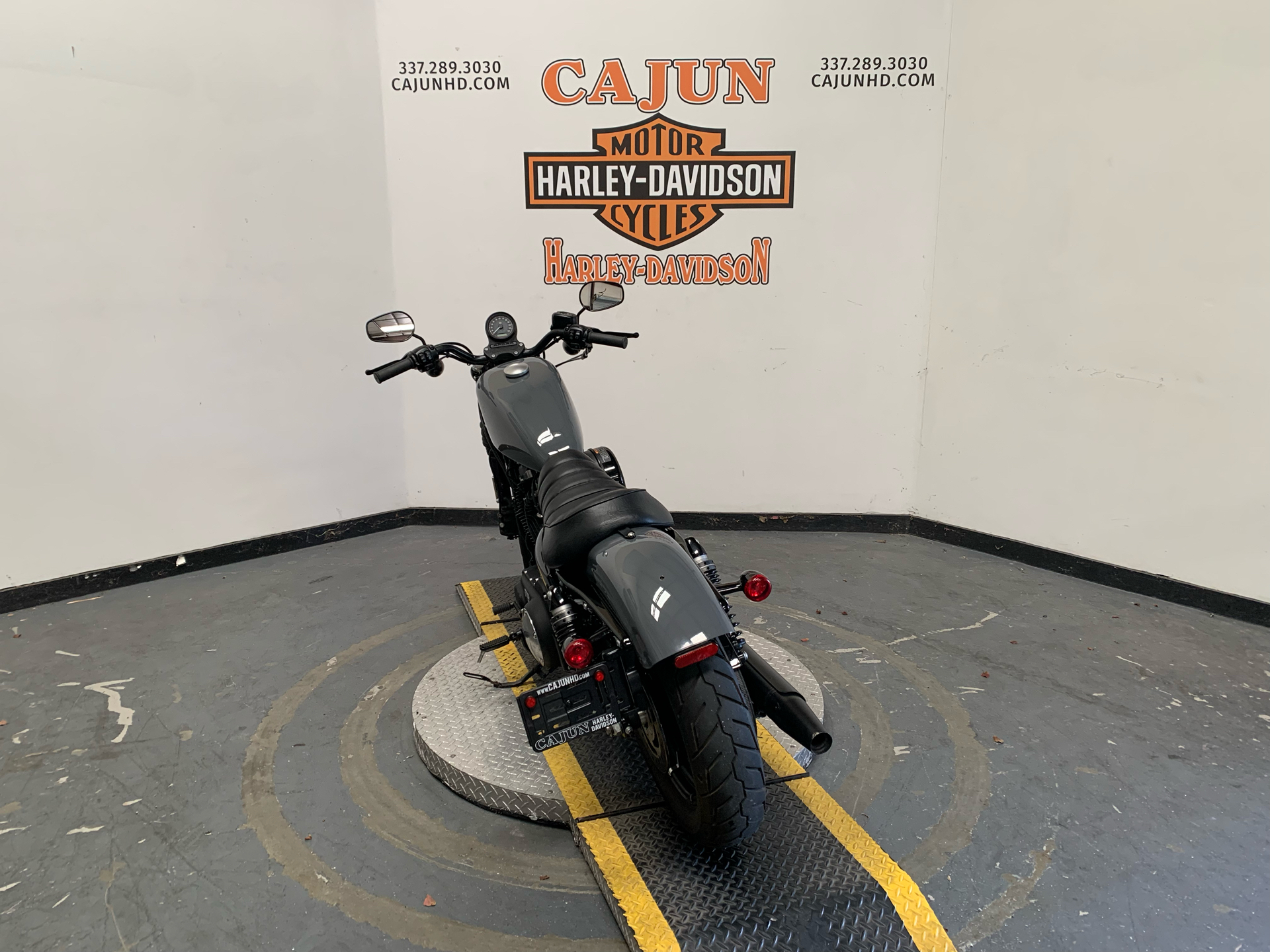 2022 Harley-Davidson Iron 883™ in Scott, Louisiana - Photo 1