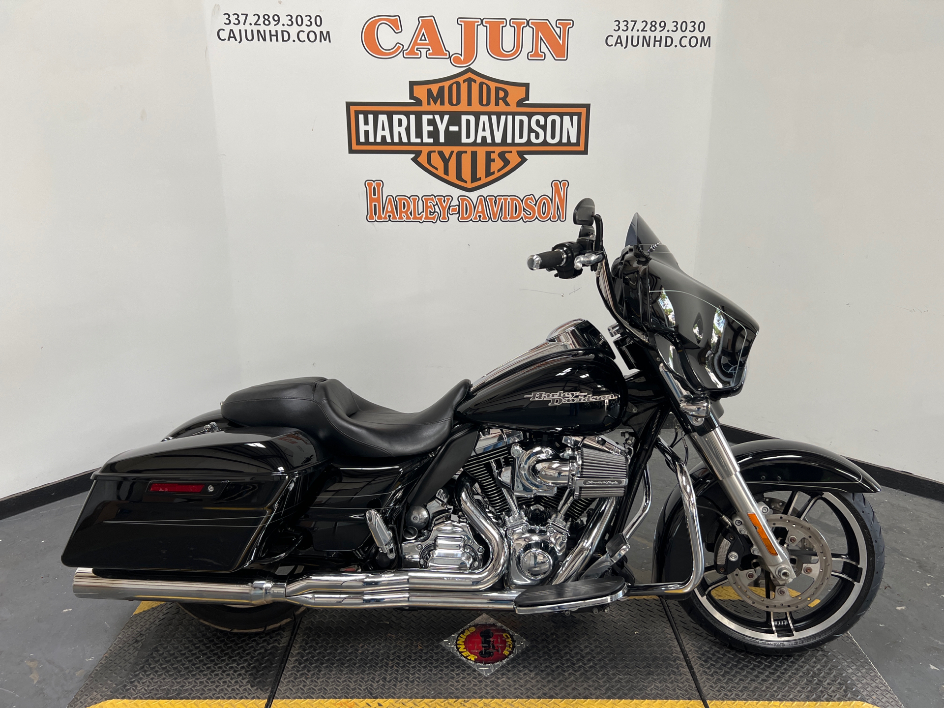 2016 Harley-Davidson Street Glide® Special in Scott, Louisiana - Photo 1