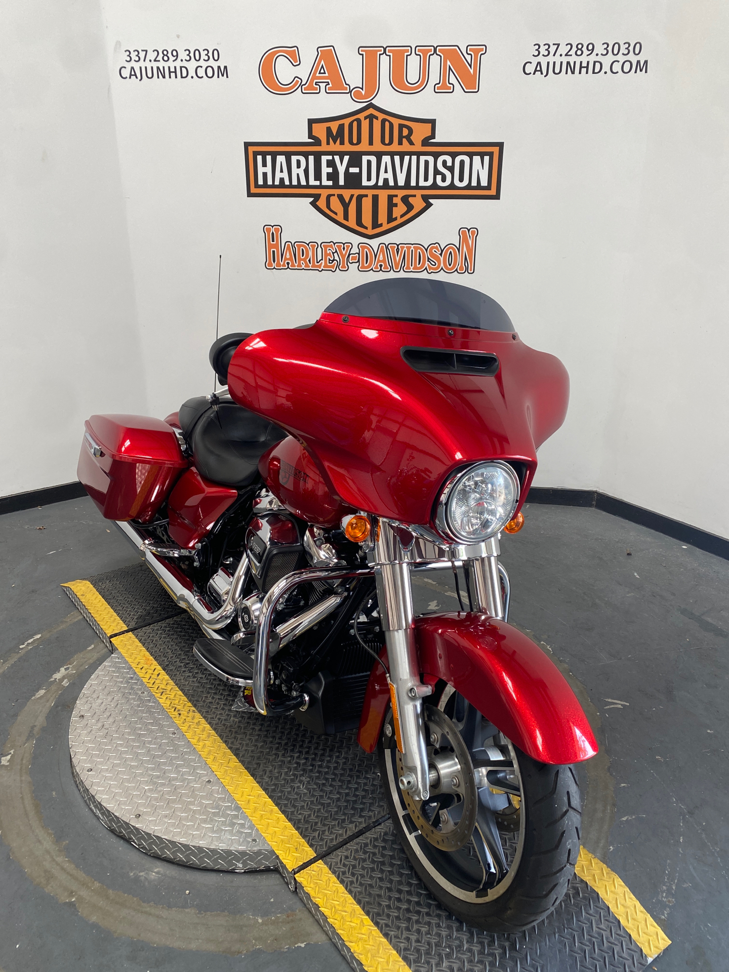 2018 Harley-Davidson Street Glide Lafayette - Photo 5